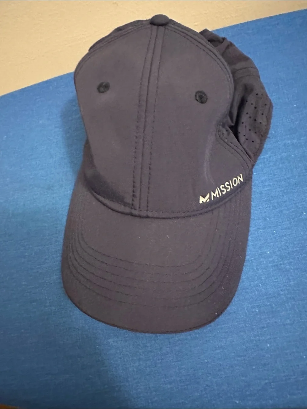 MISSION Navy Cooling Vented Performance Hat – Adjustable Unisex Fit